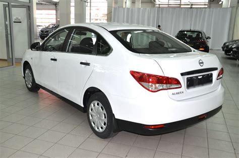 Варианты комплектаций Nissan Almera 2008 года