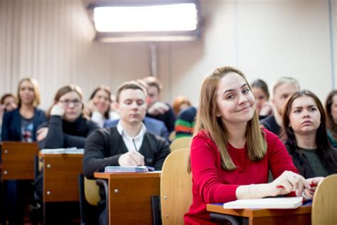 Дни недели, когда проходят занятия в вечерней школе