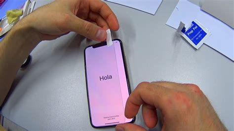 Как самостоятельно установить стекло на iPhone 11?