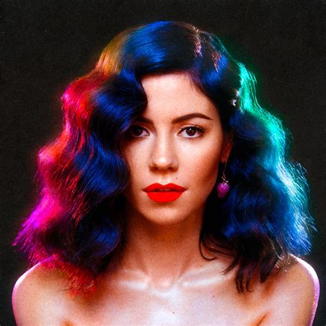 Новая глава: от Marina and the Diamonds к просто Marina