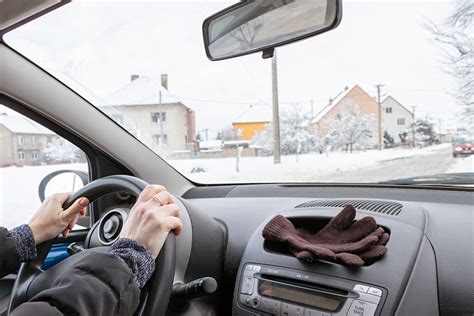 Почему опасно водить автомобиль в сланцах