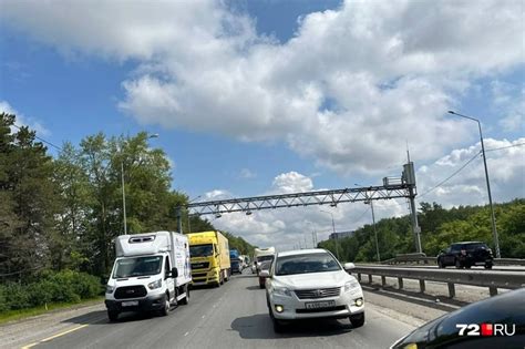 Причины пробки на Московском тракте в Тюмени сейчас