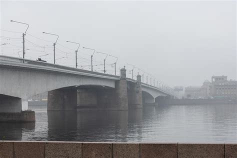 Развод моста Александра Невского