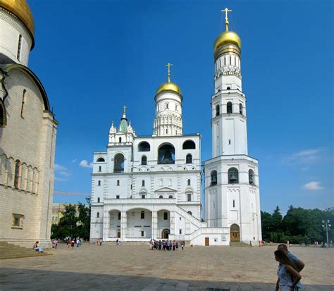 Роль колокольни в религиозной жизни Московского Кремля